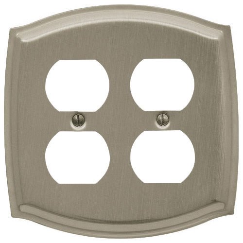 Double Duplex Outlet Colonial Switchplate in Satin Nickel
