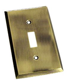 Square Bevel Single Toggle Switchplate in Antique Brass