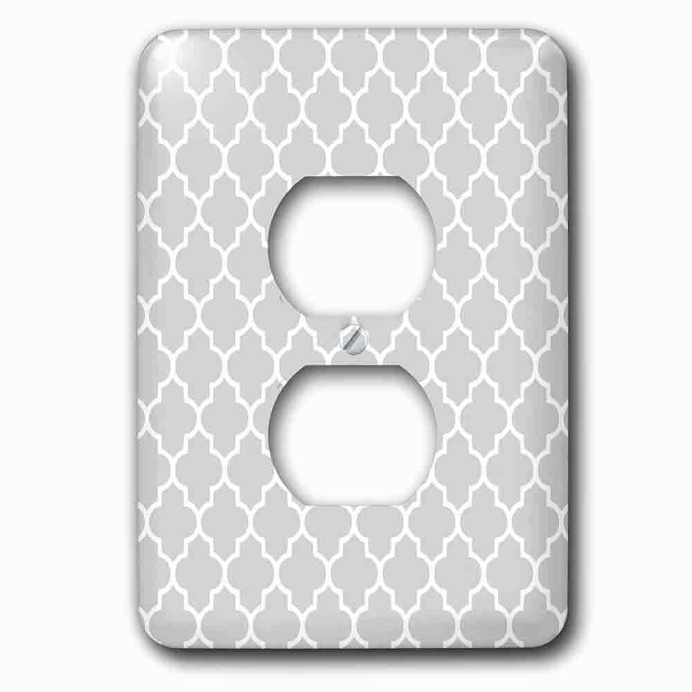 Single Duplex Outlet With Light Gray Quatrefoil Pattern Grey Moroccan Tile Style Modern Silver Geometric Clover Lattice