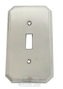 Traditional Single Toggle Switchplate in Satin Chrome